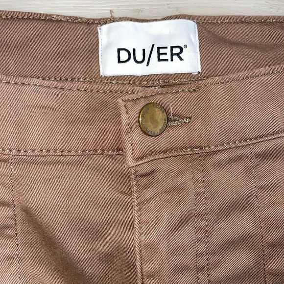 DUER
LIVE FREE HIGH RISE JOGGER - WOMEN'S size 28 - Picture 5 of 7